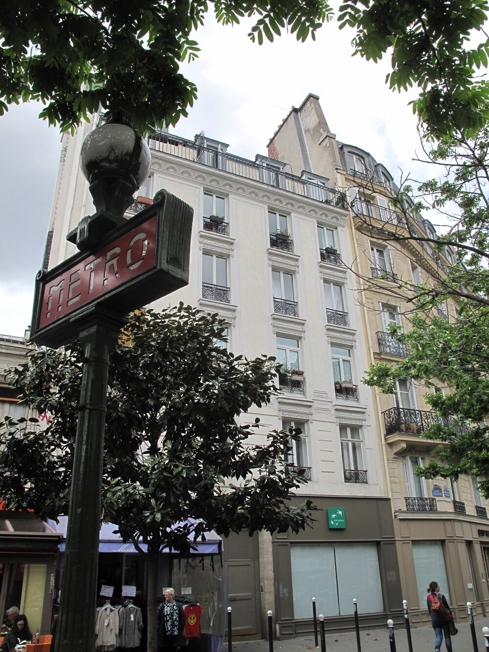 Location meublée Studio 22m² Rue de Malte PARIS (75011) 689 € / mois CC Location meublée Studio 22m² Rue de Malte PARIS (75011) 689 € / mois CC