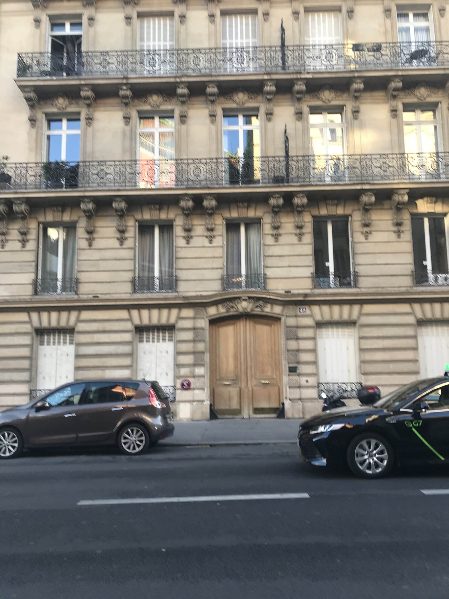 Location meublée Studio : 22m² - Rue de courcelles - PARIS (75008) - 1 ...